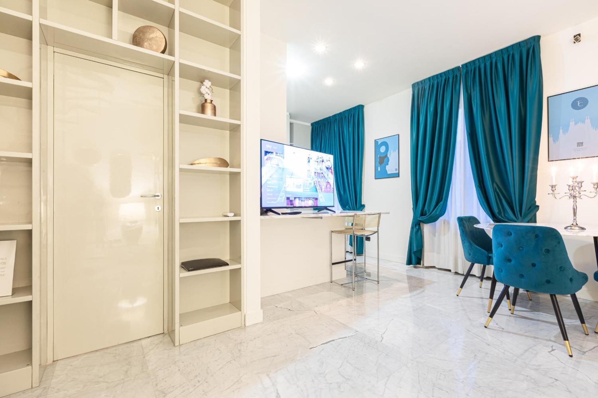 Monte Napoleone Split-Level Terrace Apartment - Top Collection Milánó Kültér fotó