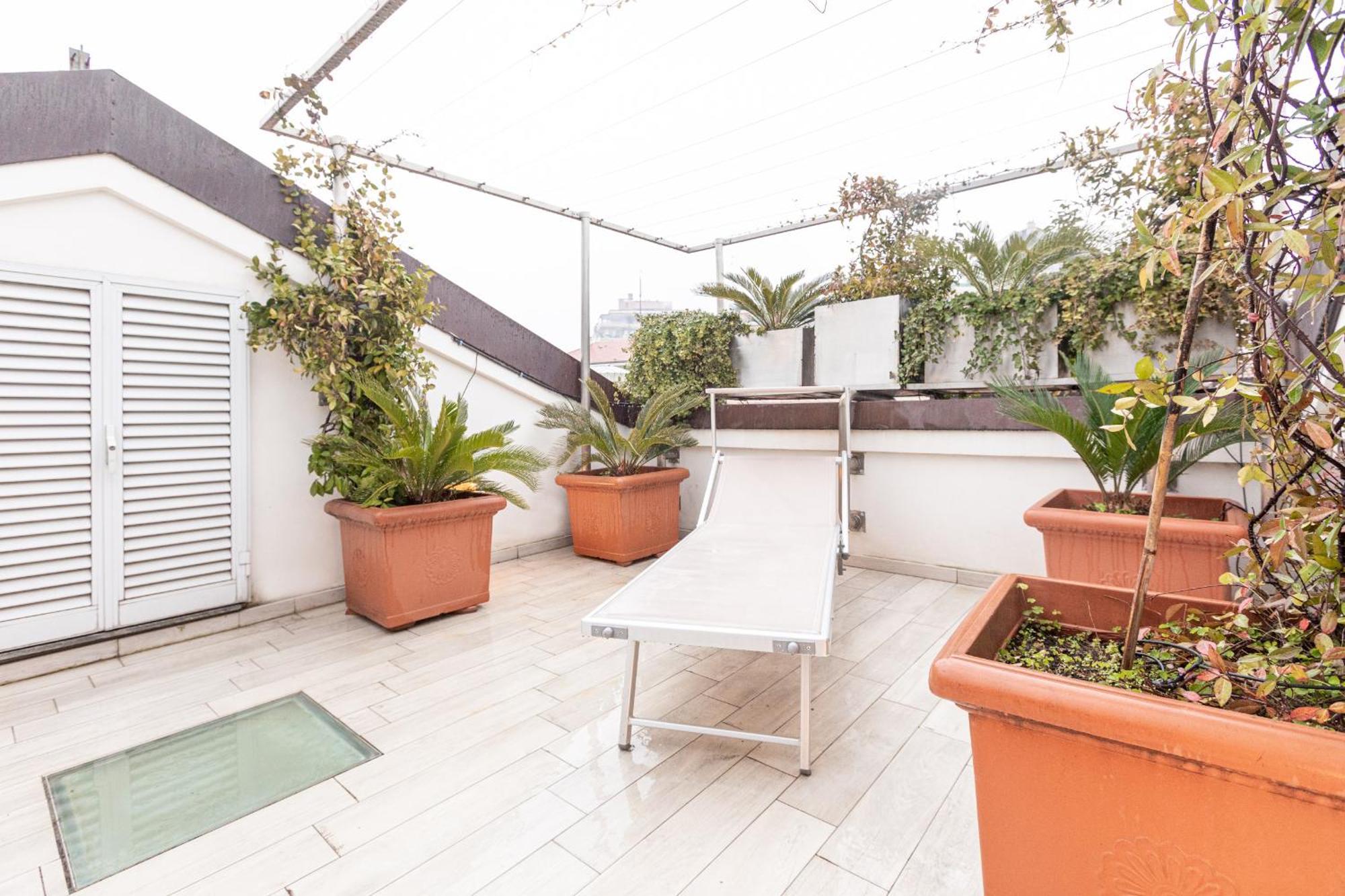 Monte Napoleone Split-Level Terrace Apartment - Top Collection Milánó Kültér fotó